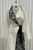 طقم ناعم لون بيج