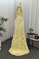 فستان سهره كت مزين بورود بارزة لون عدة الوان