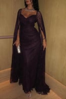 فستان سهره بأكمام طويلة واسعة لون عنابي