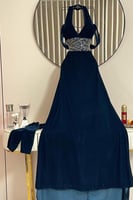 فستان سهرة اوف شولدر لون كحلي