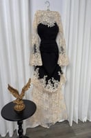 فستان ناعم اوف شولدر بلون اسود مع بيج