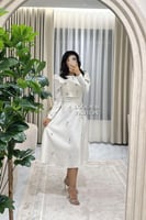 فستان ناعم مزين بالخرز بأكمام طويلة بلونين