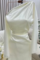 فيستان سهره أنيق أوف شولدر لون أبيض