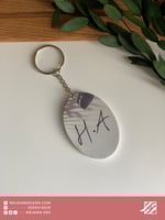 ميدالية : رمادي حرف .