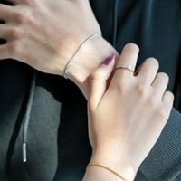 طقم الأساور الدائمه