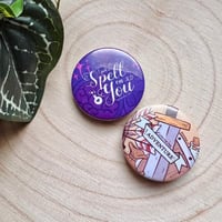 بروشات سيف و سحر