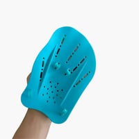 زعانف يد مقاس واحد مع مربط