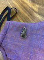 اضافة اكسسوار معدني للكمامة