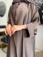 عباية بطرحة مواهب لحمي