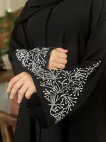 F-K عباية بطرحة سجى