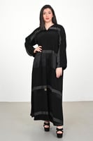 عباية بطرحة عازفه