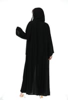 عباية بطرحة ثقتي