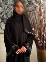 عباية بطرحة مار فيل