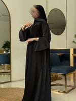 عباية بطرحة عنان