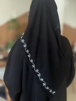 F-K عباية بطرحة سجى