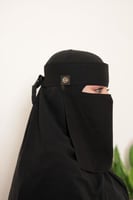 نقاب المنى قصير