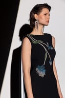 فستان سهرة اسود طويل كريب مرصع بالاحجار