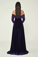 فستان سهرة مخمل بنفسجي الفابيتا