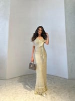 اوريليا فستان محبوك بهدب وسكارف