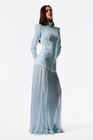 فستان ماكسي شيفون مطرز بهدب منسدل ومزين باللولو