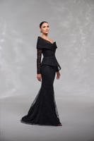 فستان دانتيل اسود طويل بكورسيه