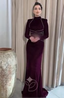 فستان عنابي طويل سهرة مخمل حرير