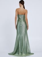 فستان سهرة بقماش ميتاليك