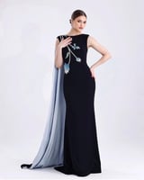 فستان سهرة اسود طويل كريب مرصع بالاحجار