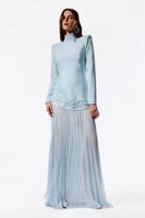 فستان ماكسي شيفون مطرز بهدب منسدل ومزين باللولو