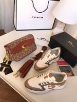 COACH COLLECTION