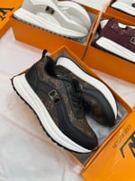 LV1