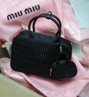 MIU MIU