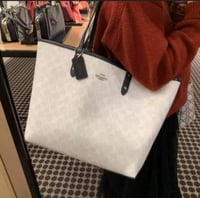 COACH WHITE TOT BAG