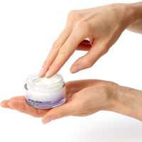 كريم ترطيب النهار هيالورون اكسبيرت بحمض الهيالورون...