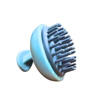 فرشاة الشامبو وتدليك فروة الرأس - لون عشوائي