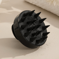 فرشاة الشامبو وتدليك فروة الرأس - لون عشوائي