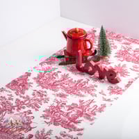 5831 رنر عنابي بنقوش ريفية