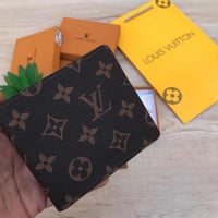 محافظ رجاليه لويس فيتون