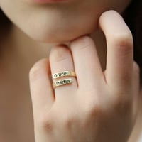 خاتم اسمين مطلي ذهب تصميم حسب طلبك