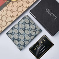 محفظه غوتشي مع ملحقات الماركة