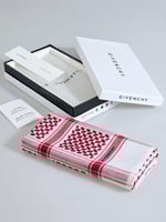 شماغ جيفنشي كلاسيك الجديد