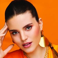 عدسات داي بيكان اليومية Daya Pecan