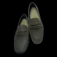 حذاء هجر جلد طبيعي