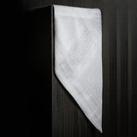 شماغ دنهل ابيض سويسري