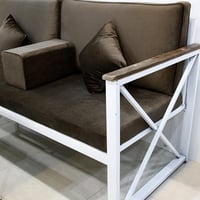 جلسة خارجية 7 اشخاص بني هيكل ابيض