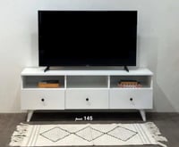 طاولة بلازما باللون الابيض