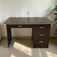 مكتب ميلامين مقاس 120سمQarah