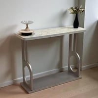 مدخل كونسول أنيق