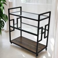 عربية تقديم دورين زجاج مع خشب