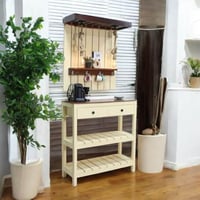 ركن كوفي مع رفوف